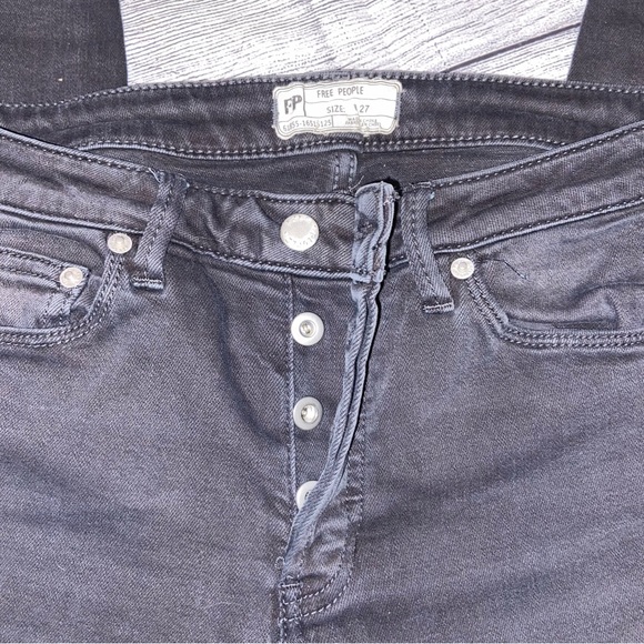 Black free people jeans EUC - Picture 6 of 7